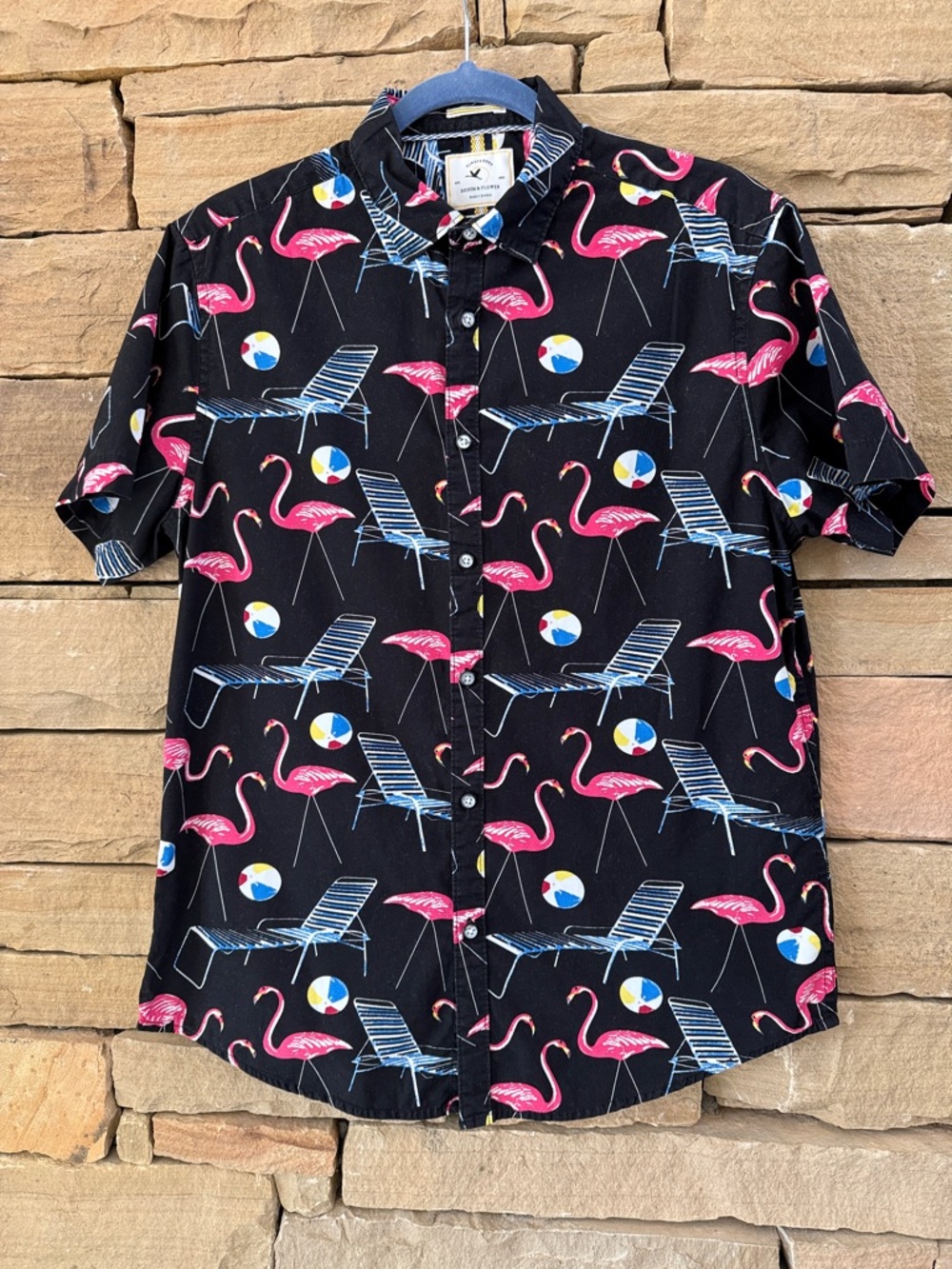 Denim & Flower Black Short-Sleeve Button-Up with Pink Flamingo Beach Chair Print
